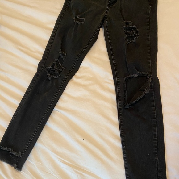 High rise, skinny, distressed jeans - Picture 1 of 3